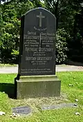 Familiengrab Weusthoff (1906–1935)