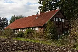Fachwerkhaus und Scheunengebäude, Scherlebecker Str.&nbsp;399