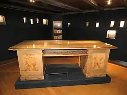 Hesses Schreibtisch im Hesse-Museum Gaienhofen, 2019