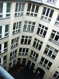 Innenecke in der Michaelkirchstraße 15[12]