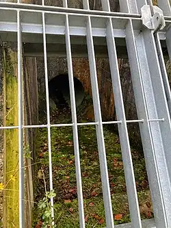 Hochwasser­rückhalte­becken Orstel (2022), Grund­ablass Wasser­seite (Detail)