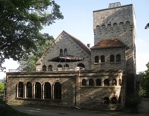 Nordseite des Hohenstaufenhauses