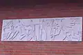 Relief (1970) an Turnhalle in Holm (Kreis Pinneberg)