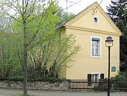 Wohnhaus des Holzhofs (westlich der Treppe)