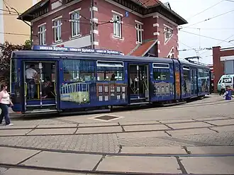 Straßenbahn als Werbeträger und „Party-Bahn“