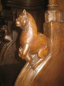 Katze mit Beutefisch (D3).