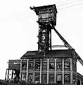 Förderturm der ehemaligen Zeche Nr. 7 im Jahr 1935