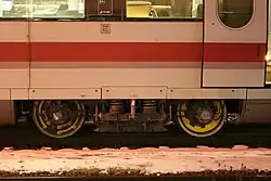 Messradsätze im Dreh­gestell des alten ICE-S-Mittelwagens 801&nbsp;422