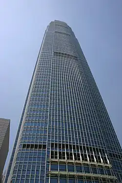 2 IFC – Fassade, Oktober 2004