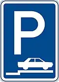 IP-11d Parkplatz (auf dem Gehweg, quer)