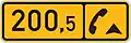 IS-18b Kilometerstein (mit Richtung der nächsten Notrufsäule)