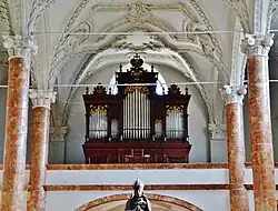 Ebert-Orgel, erbaut ab 1555 und Hans Mauracher-Orgel (1900)