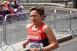 Irina Mikitenko (hier beim olympischen Marathonlauf 2012) belegte Rang&nbsp;fünf