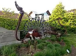 Tom Every, Vogelskulpturen