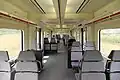 Innenraum eines Endwagens der Baureihe 447 vor der Erneuerung