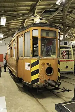 Historischer Triebwagen 141