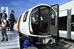 Glasgower Zug mit geöffneter Fronttür