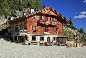 Die Dürrensteinhütte im Sommer 2021