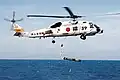 Einsatz eines Torpedo (gezeigt ist hier ein Typ 97) durch einen japanischen Hubschrauber