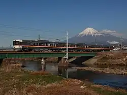 Fujikawa-Schnellzug bei Tatebori