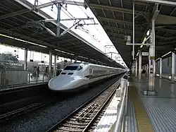 Shinkansen-Bahnsteige