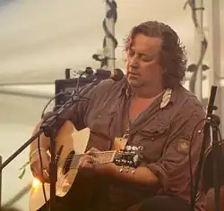 14. November: Jackie Leven (2005)