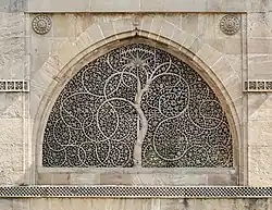 Das berühmte Jali aus durchbrochenem Marmor der Sidi Saiyyed Moschee