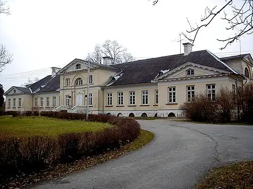 Jaunauce: Herrenhaus