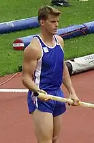 Jean Galfione, 1996 Olympiasieger, 1995 WM-Dritter und zweifacher EM-Dritter (1994/1998), blieb im Finale ohne gültigen&nbsp;Versuch