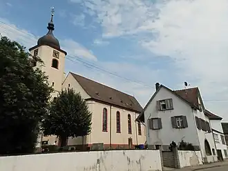 Kirche St. Cosmas und Damian in Jechtingen (1911 mit Altären der Gebrüder Moroder ausgestattet)[12]
