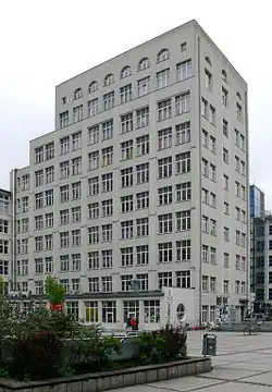 Bau 15 der Carl Zeiss AG