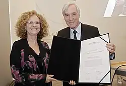 2015: Jessica R. Benjamin, Vorstandsvorsitzender Wolfgang Mertens