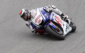 Jorge Lorenzo im gleichen Design 2009 auf dem Sachsenring