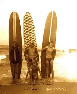 1966 mit Longboards auf Sylt