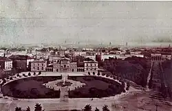 Königsplatz um 1880 mit dem Palais Raczyński; Aufnahme von der Siegessäule aus nach Osten; gleiche Perspektive