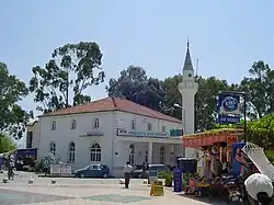 Moschee mit Minarett