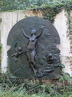 Reliefgrabplatte der Familie Koehler, jetzt Alter Johannisfriedhof Leipzig