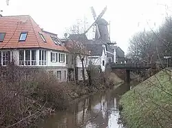 Kalkar, Leybach mit Windmühle