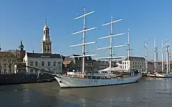 Schiff am IJsselkade