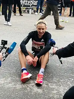 Karoline Bjerkeli Grøvdal Rang neun in 16:02,20&nbsp;min