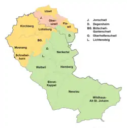 Blockbau von Bauernhäusern: &nbsp; ● &nbsp;grün: Blockbau vorherrschend &nbsp; ● &nbsp;orange: ausgeglichenes Verhältnis &nbsp; ● &nbsp;rot: Bohlenständerbau vorherrschend