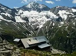 Kasseler Hütte mit Großem Löffler