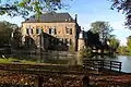 Das Kasteel Erenstein in Kerkrade am Amstelbach