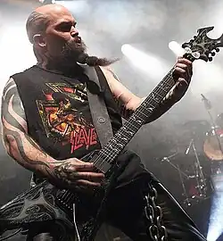 Kerry King mit seiner Signature&nbsp;KKV