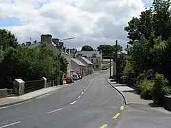 Kilmacrennan, Main Street