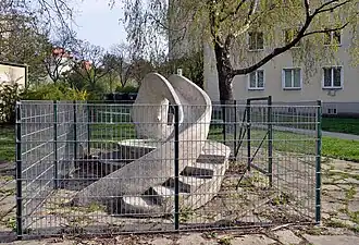 Kinderrutsche von Rudolf Friedl