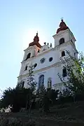 Kirche Heilige Dreifaltigkeit, Hauptfassade; Heilig Dreifaltigkeit in den Windischen Büheln; Slowenien