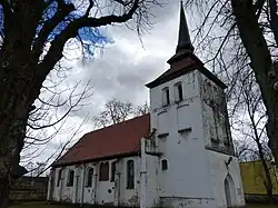 Die einstige evangelische St.-Gertrud-Kirche in Arnhausen und jetzige römisch-katholische Kirche der Gottesmutter von Częstochowa in Lipie