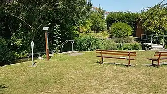 Das städtische Frankenbad(⊙49.6204589.667163) und die Kneipp-Anlage im Brehmbachtal (⊙49.6159269.651477).