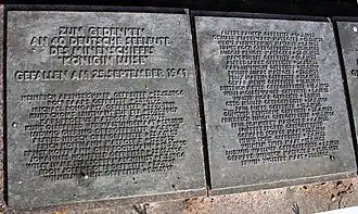 Gedenkstein für die 40 Toten. Friedhof Hietaniemi.